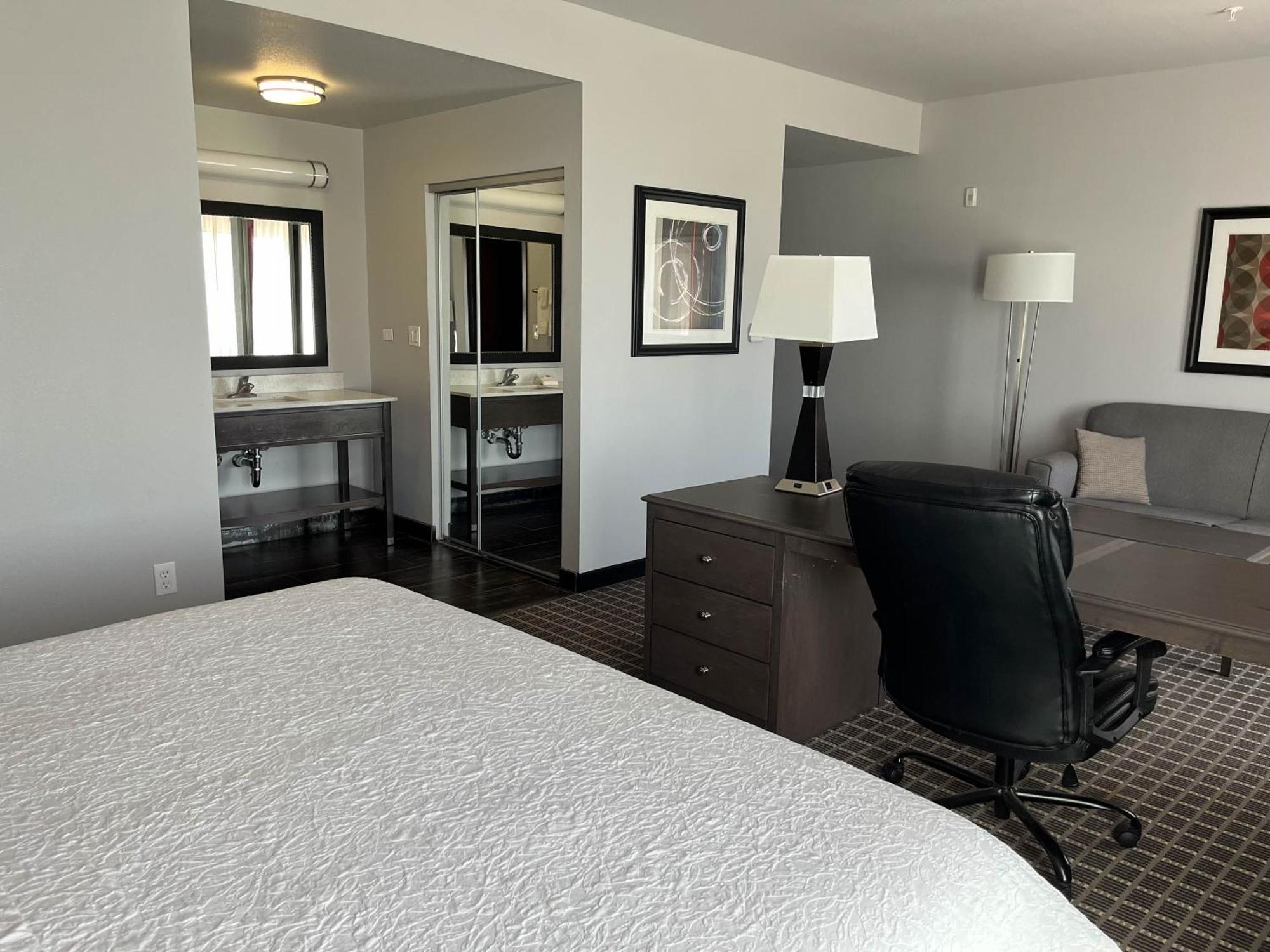 Quality Inn & Suites Pearsall Eksteriør billede