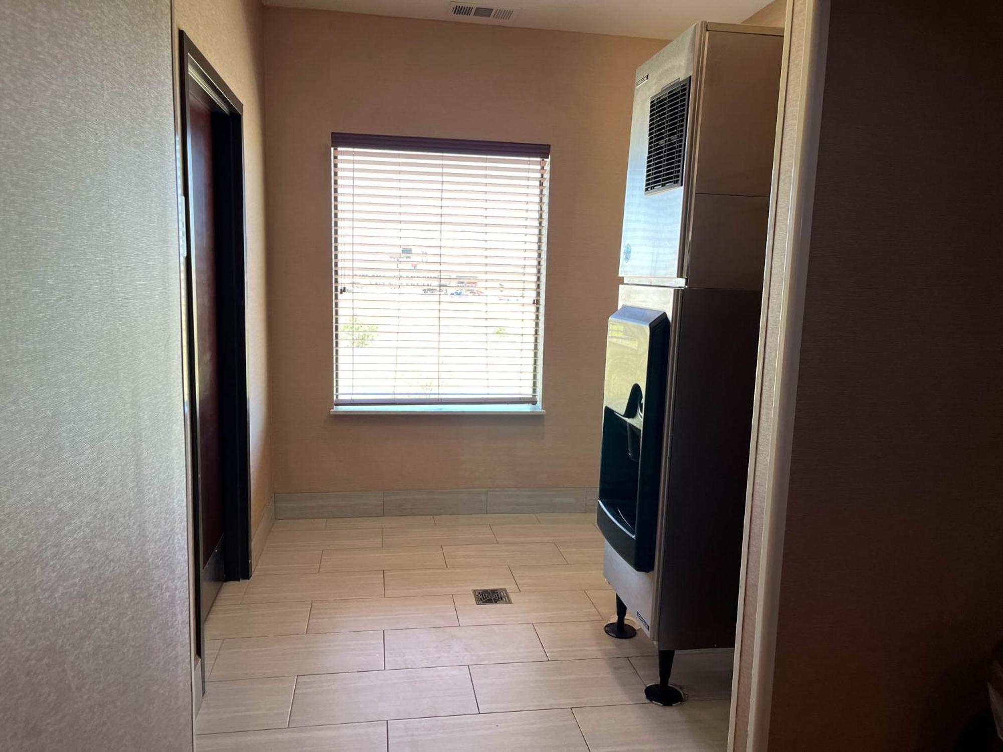 Quality Inn & Suites Pearsall Eksteriør billede